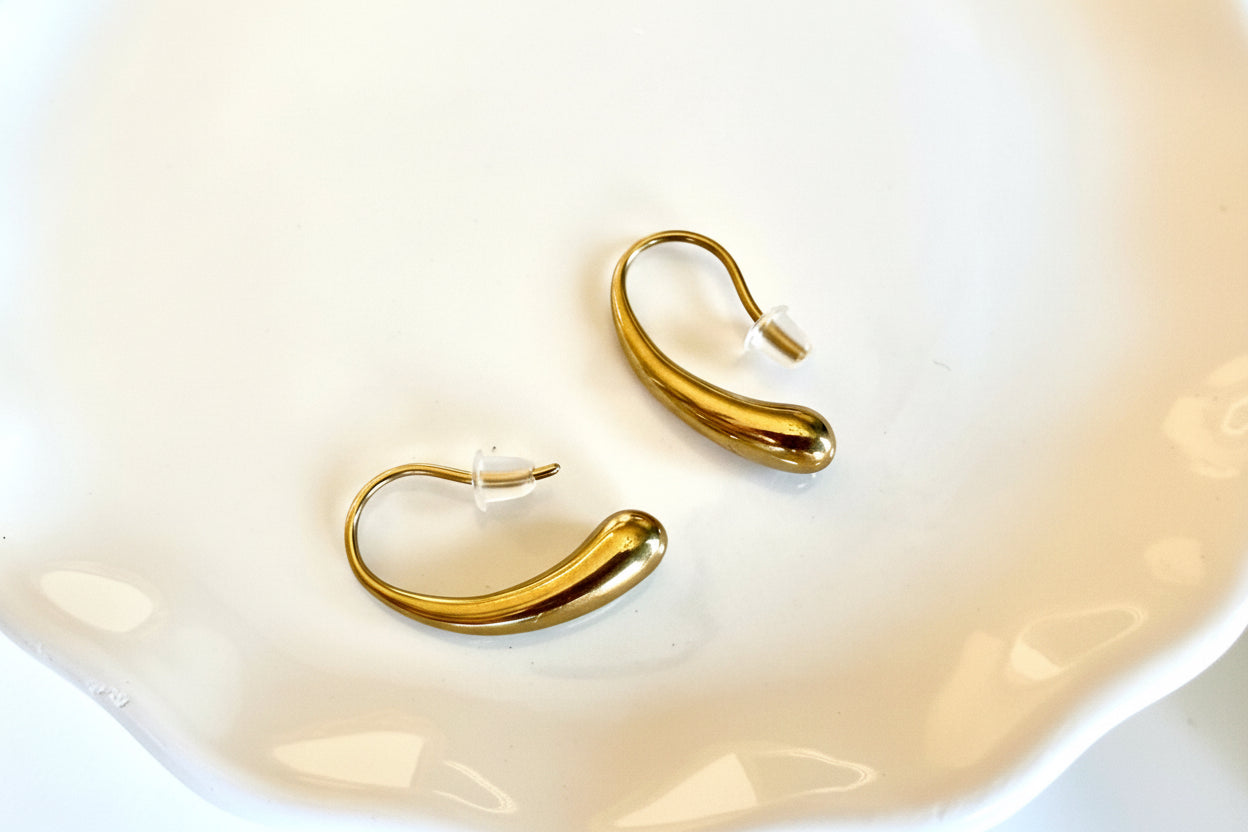 Muriel Drop Earrings | Gold