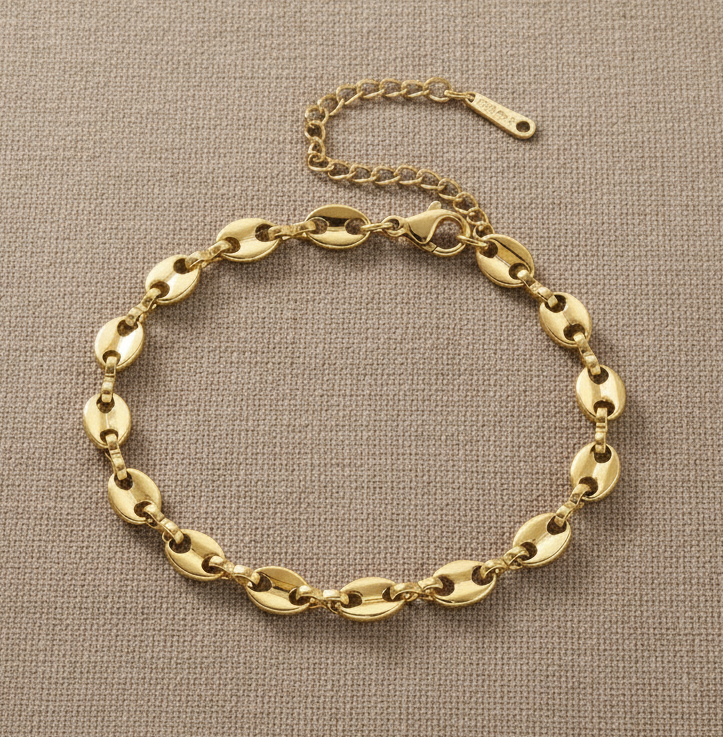 Charlie Bean Bracelet | Gold