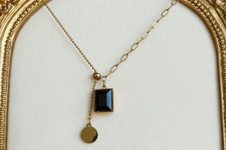 Marilla Stone Necklace | Gold