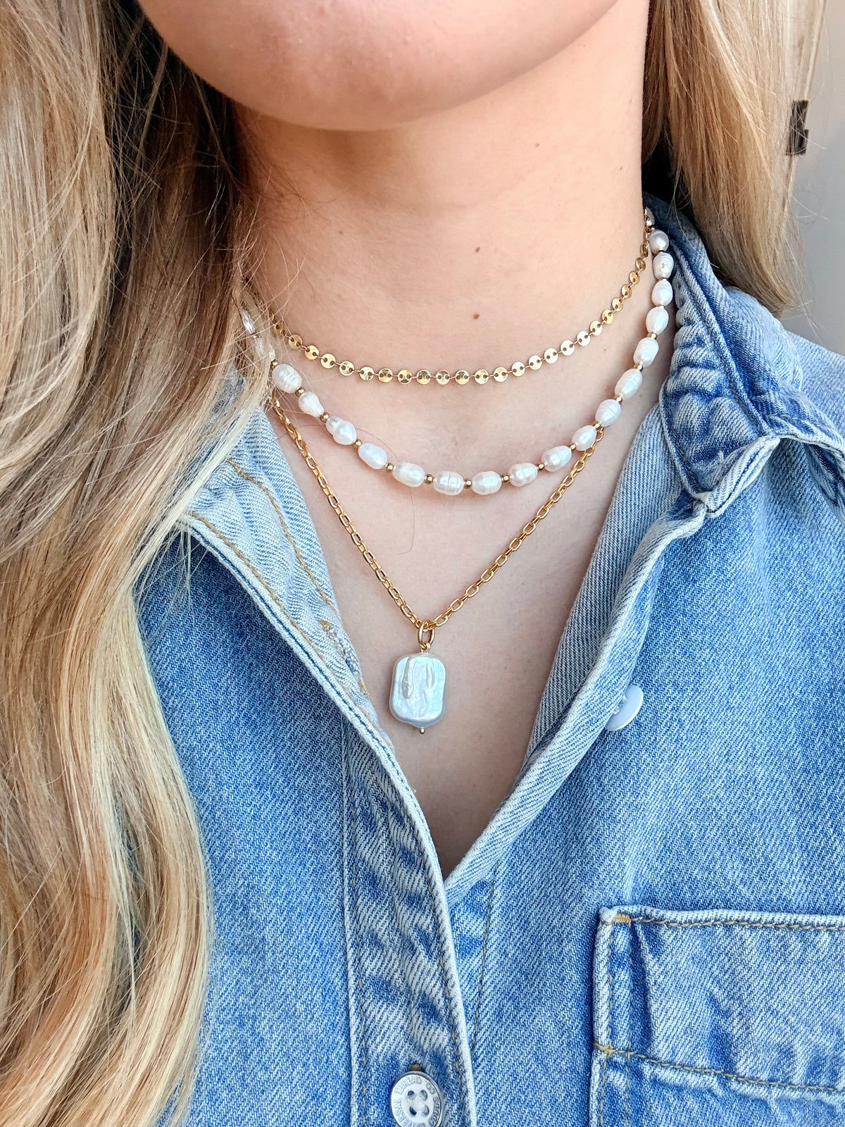 Wild Pearl Pendant Necklace