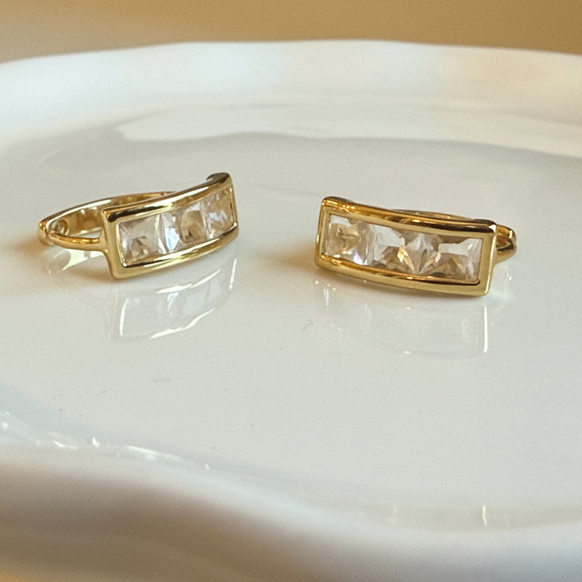 Jo Huggie Hoops | Gold & Silver