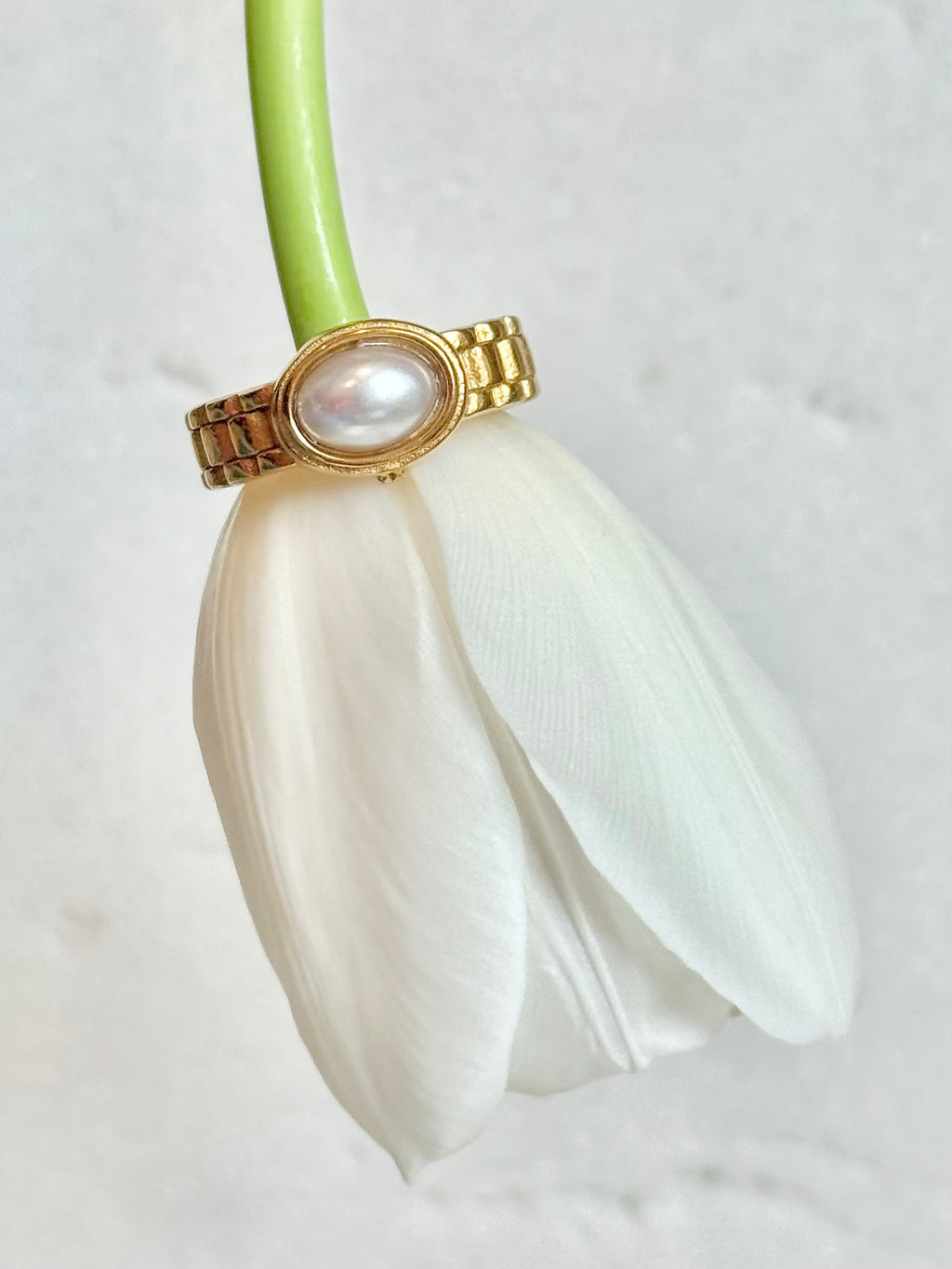 Chessy Pearl Ring | Gold
