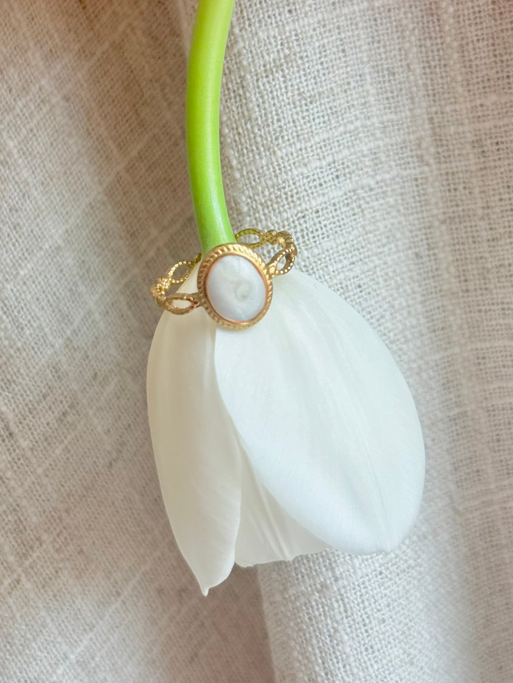 Shirley Heirloom Ring | Gold