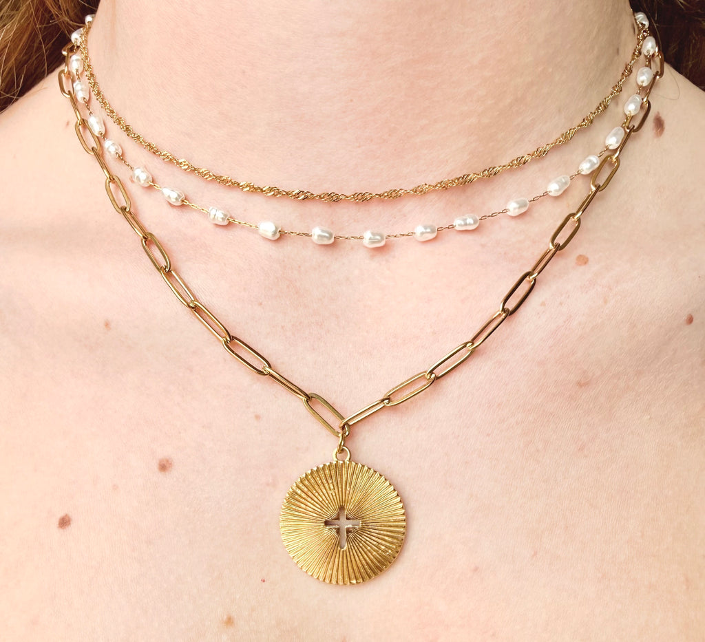 Haven Cross Necklace | Gold