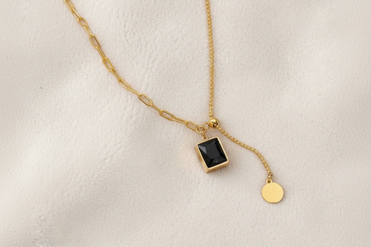 Marilla Stone Necklace | Gold
