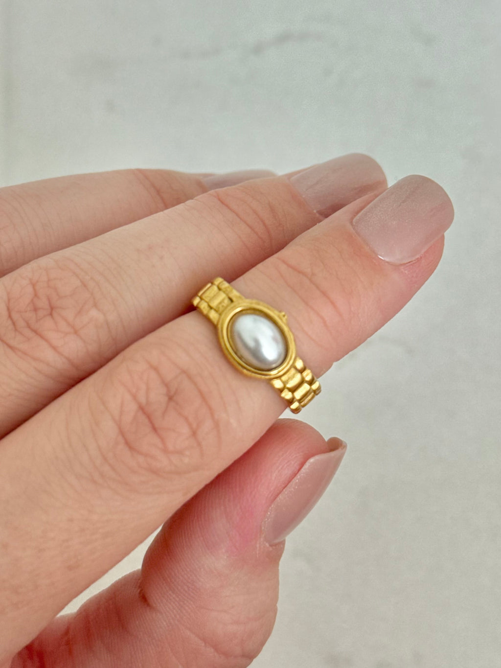 Chessy Pearl Ring | Gold