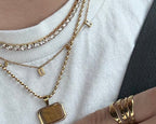 Amber Light Necklace | Gold
