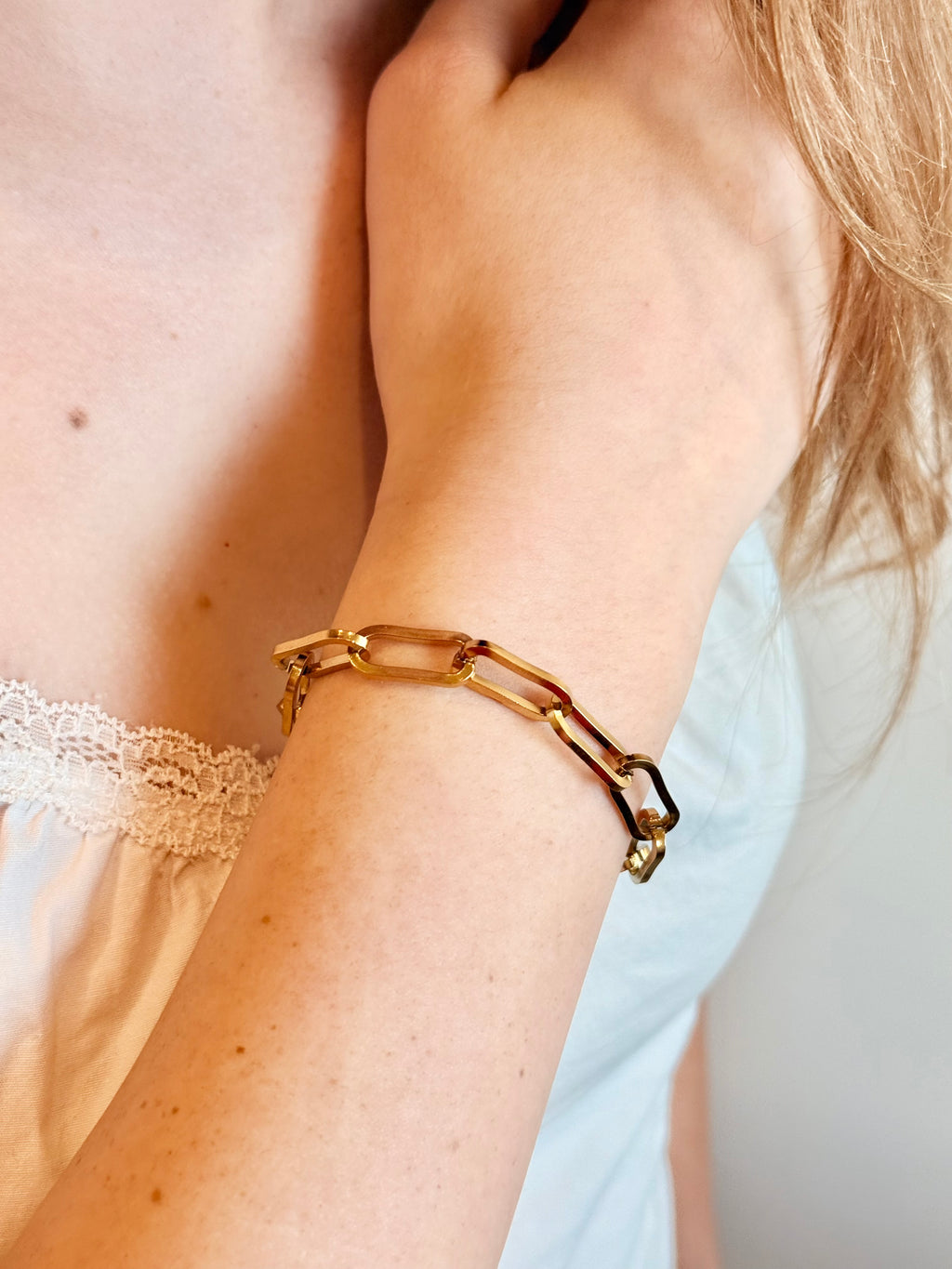 Louisa Paperclip Bracelet | Gold