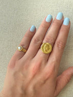 Darcy Coin Ring | Gold