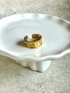 Maple Clove Ring | Gold