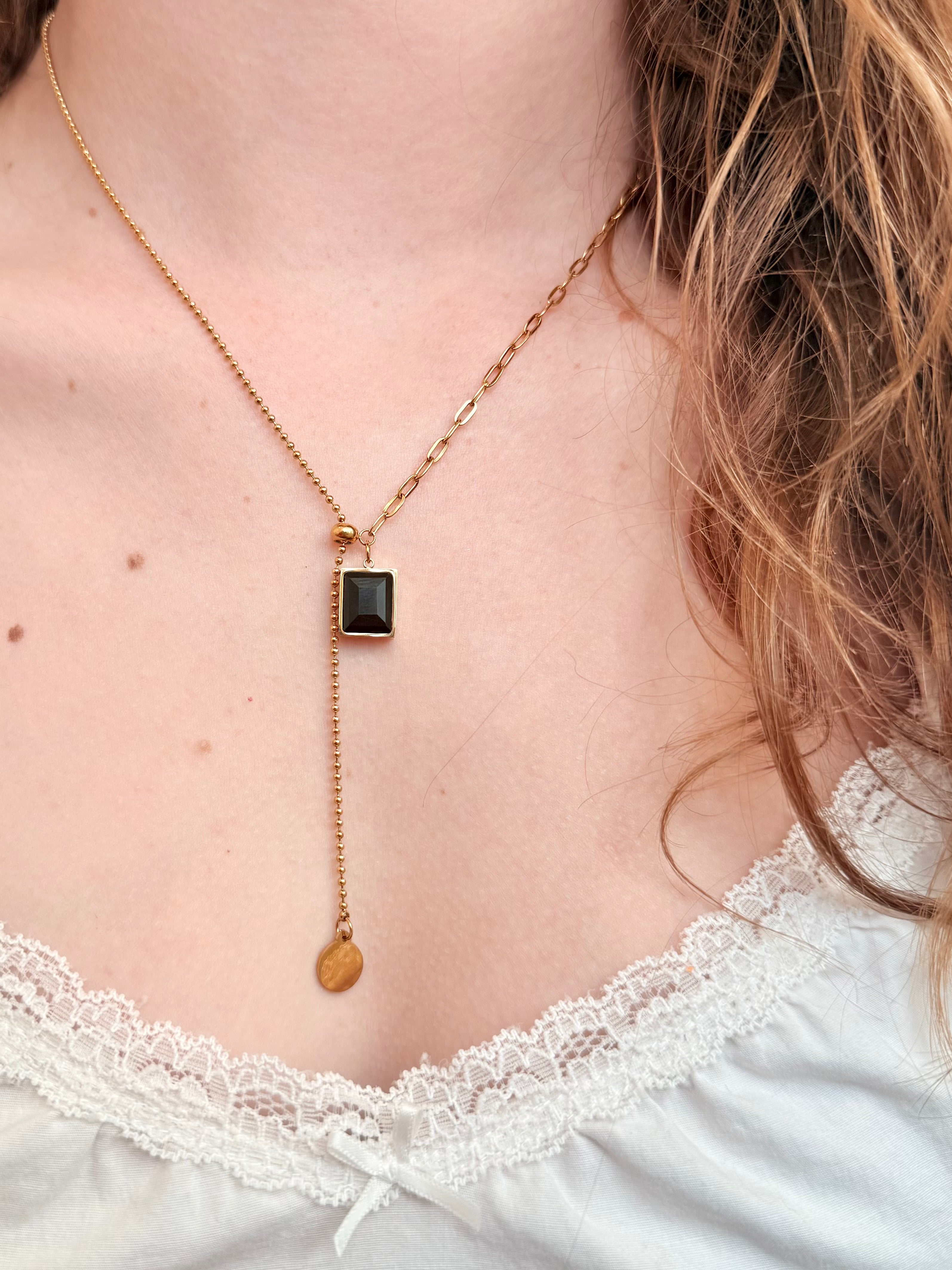 Marilla Stone Necklace | Gold