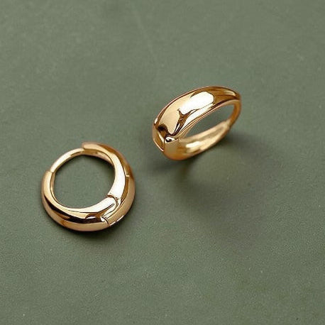 Honey Huggie Hoops | Gold & Silver