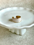 Lyndy White Ring | Gold