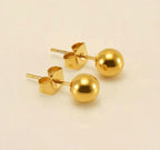 Halle Studs | Gold