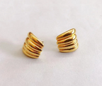 Mable Ribbed Earrings | Gold