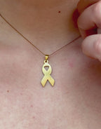 Hope Ribbon Necklace | Gold